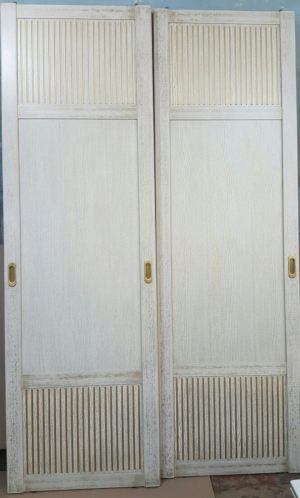 Двери для шкафа купе с фрезеровкой Крымск